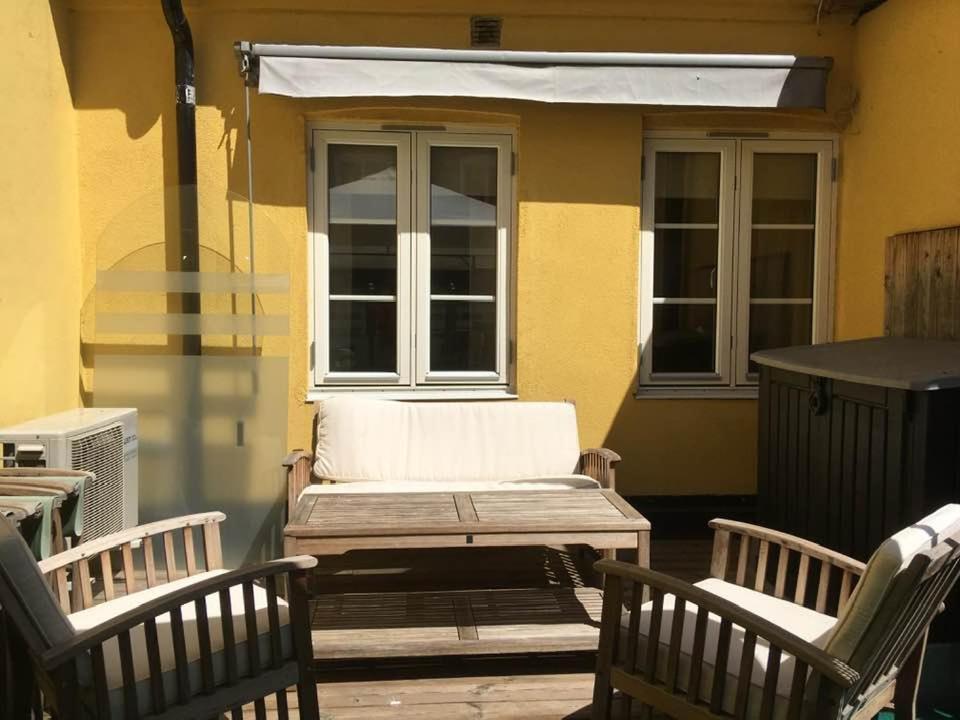 Sveriges Minsta Hotell! Hotel Gruyere Landskrone Exterior foto