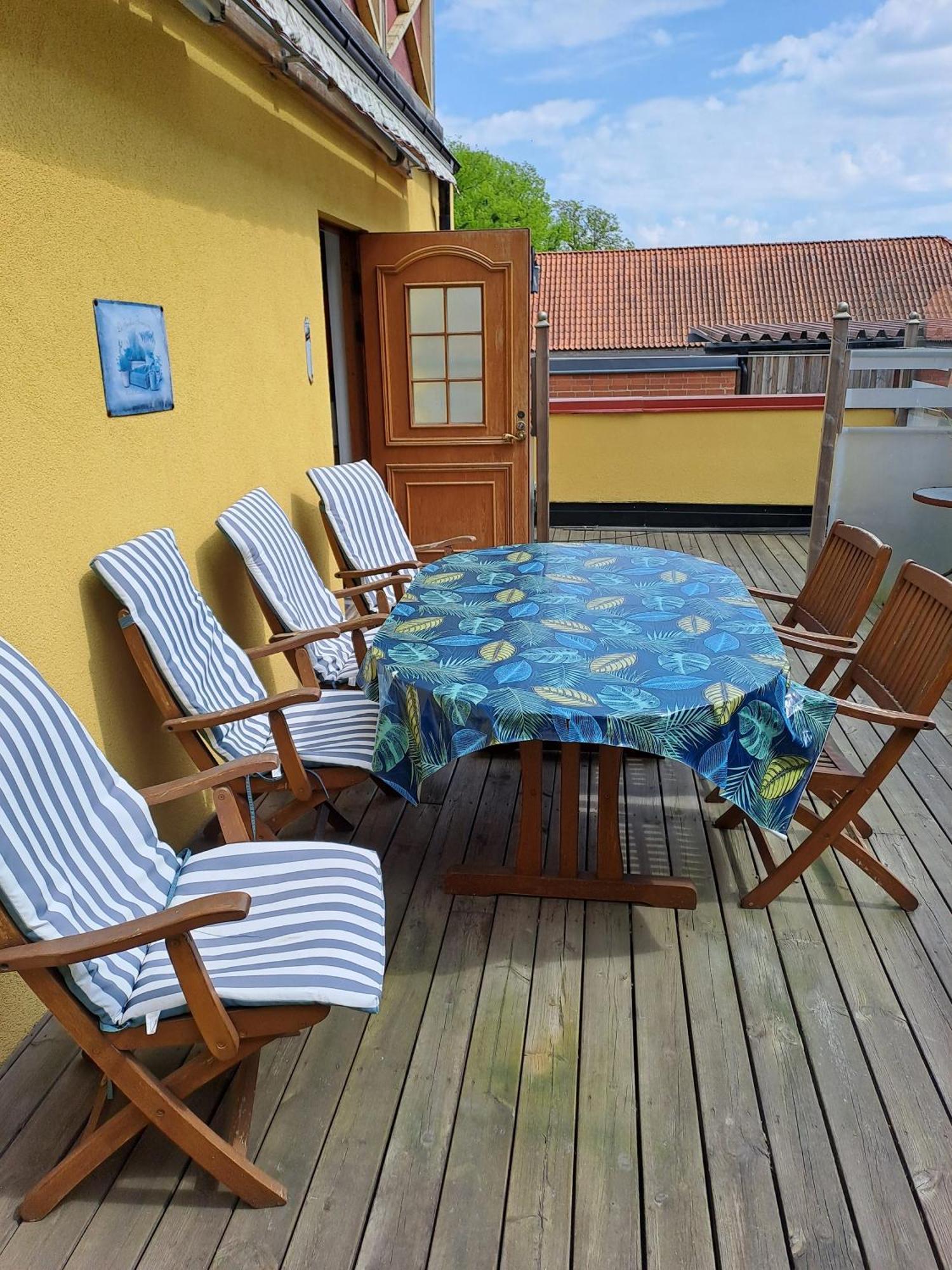 Sveriges Minsta Hotell! Hotel Gruyere Landskrone Exterior foto